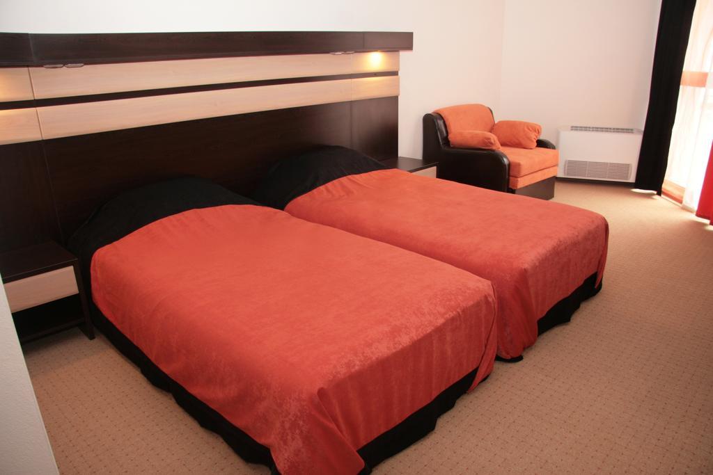Hotel Byalo More Banite Phòng bức ảnh